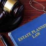 4 Signs You Should Hire an Estate Planning Lawyer
