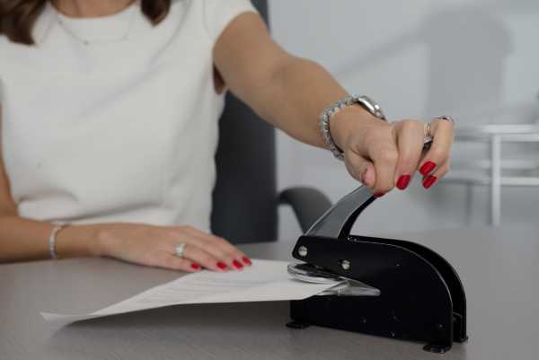 A power of attorney needs to be notarized in Arizona