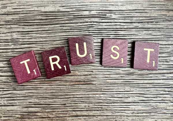 Can a revocable trust be changed in Arizona?