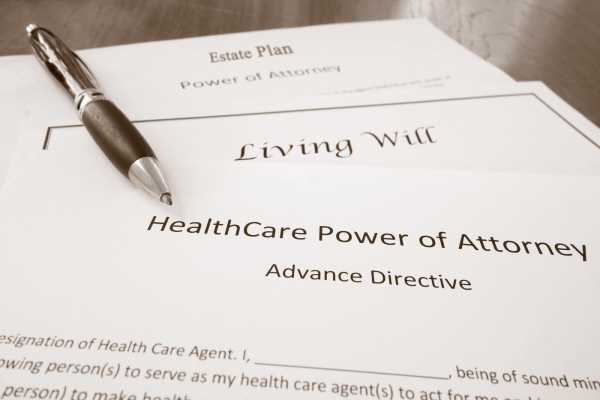 Living Trust vs Living Will in AZ- what do you need to know?
